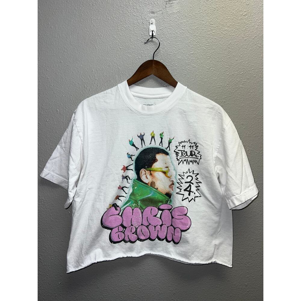 Womens Chris Brown Tour Shirt Crop Top 11:11 Concert White Graphic Tee Medium